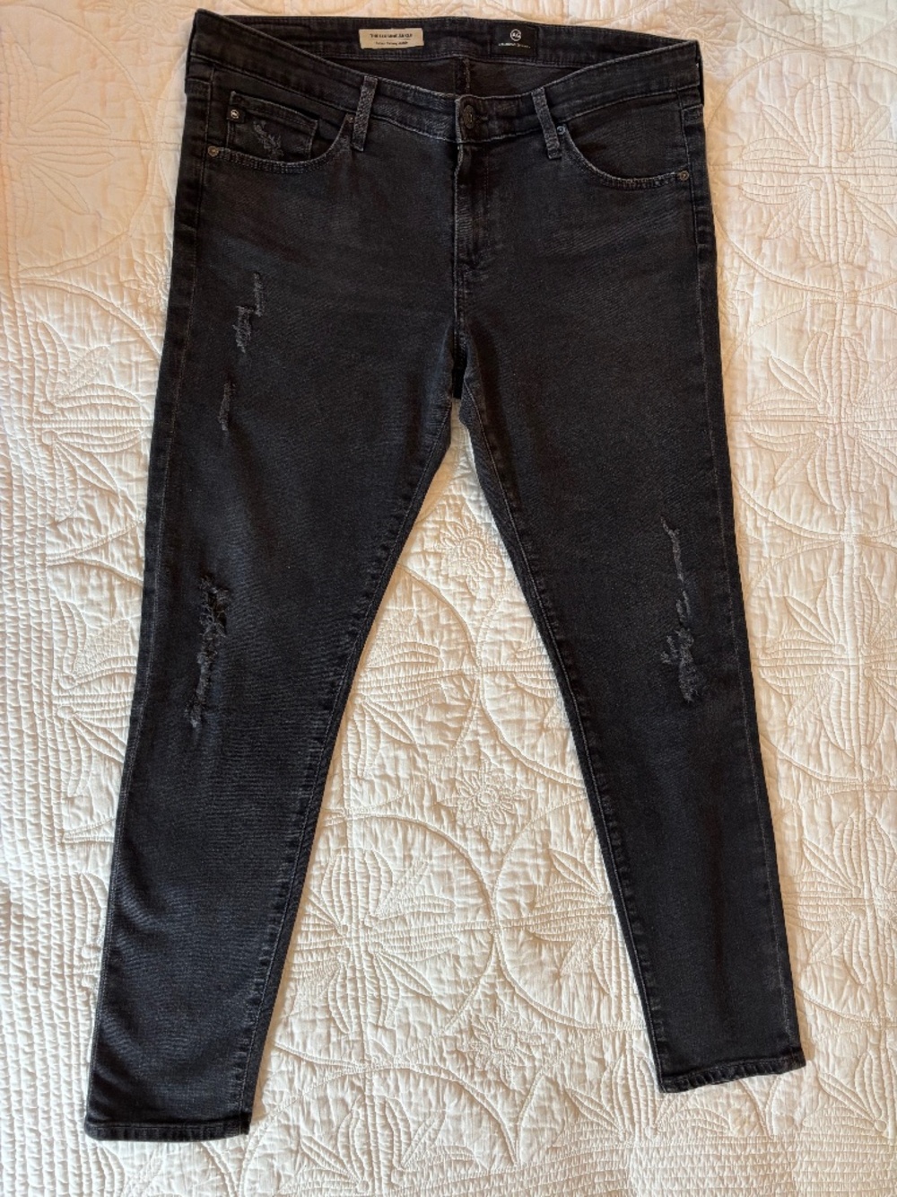 AG The Legging Ankle-Women's Black Distressed Skinny Jeans-size 31